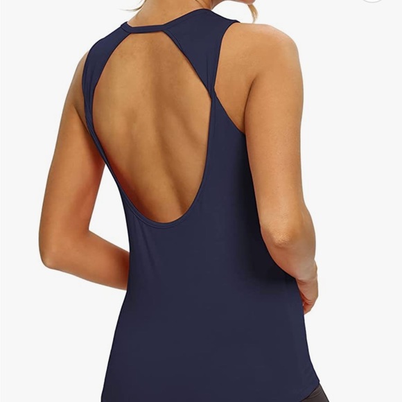 Open Back Top - Picture 2 of 7